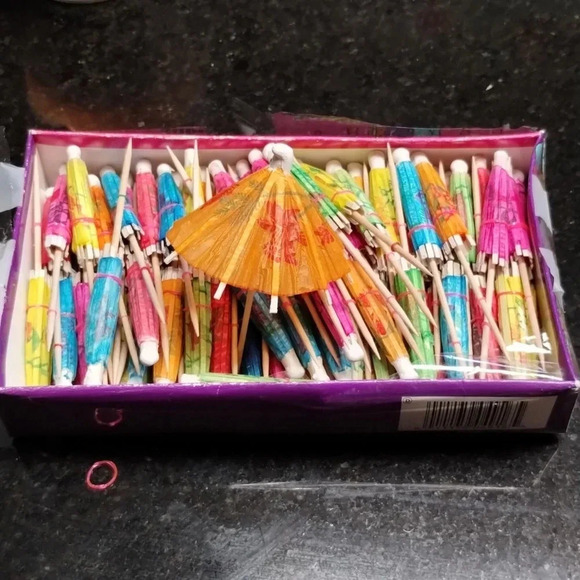 Parasol Picks | Paper Umbrella Drink Food Sticks Decorations | Cocktail Bar Pick - Picture 2 of 4